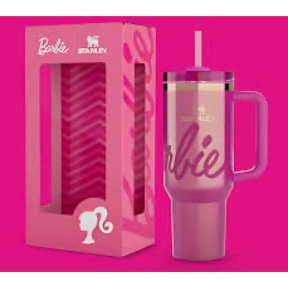 NEW NIB STANLEY Barbie Icon Pink Glitter 30 Oz Tumbler Cup FlowState Quencher - Picture 1 of 9